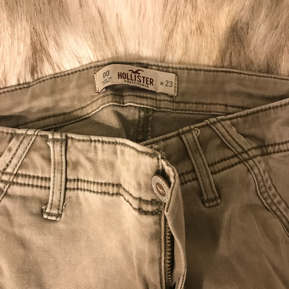 Cargo pants - Picture 2 of 2